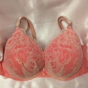 Victoria Secret Plunge bra 36D